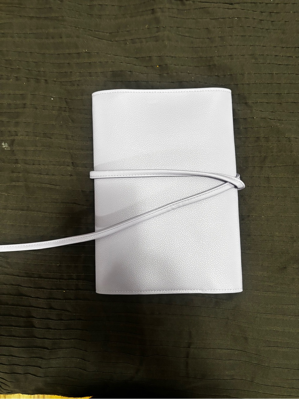 Tatcha Portfolio Book Carrier NWT - Picture 2 of 6